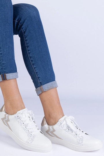 Hvide damesneakers med...