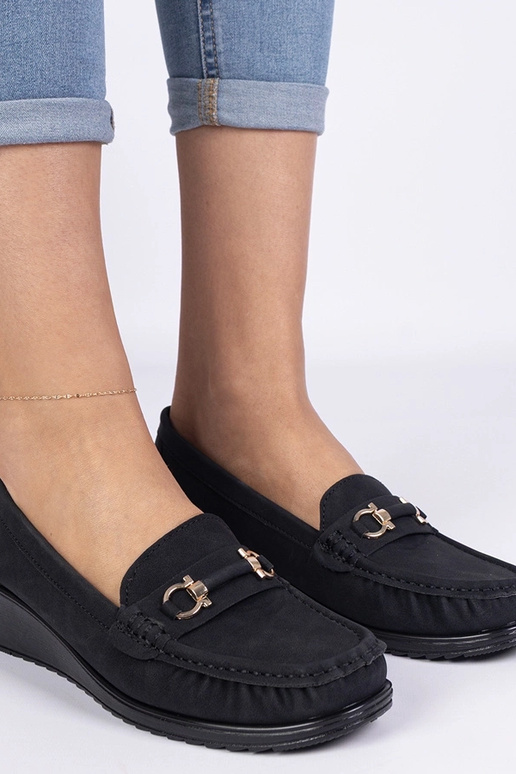 Zwarte dames mocassins op een sleehak... Zwarte dames mocassins op een sleehak...