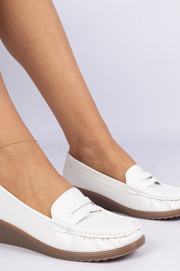 Witte damesschoenen met hak Zorani