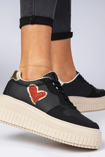 Zwarte dames sneakers met een glinsterend hartje Laira 2