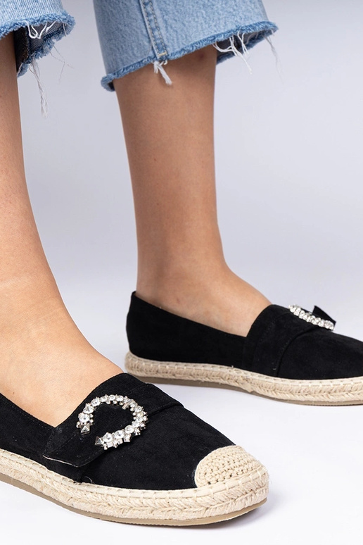 Zwarte espadrilles versierd met... Zwarte espadrilles versierd met...