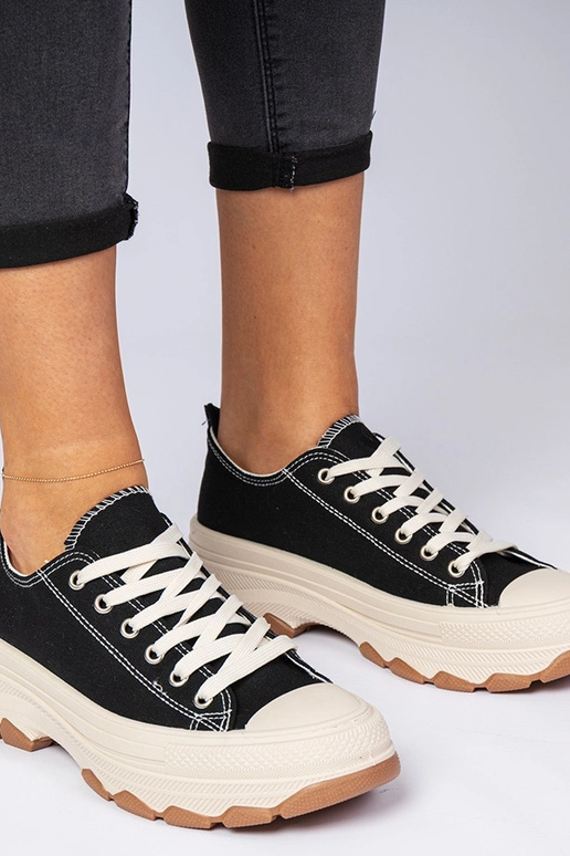 Zwarte sneakers met dikke zool Salsana Zwarte sneakers met dikke zool Salsana