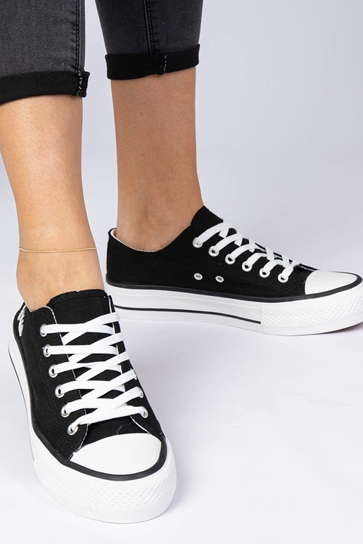 Zwarte klassieke dames sneakers Ellana Zwarte klassieke dames sneakers Ellana