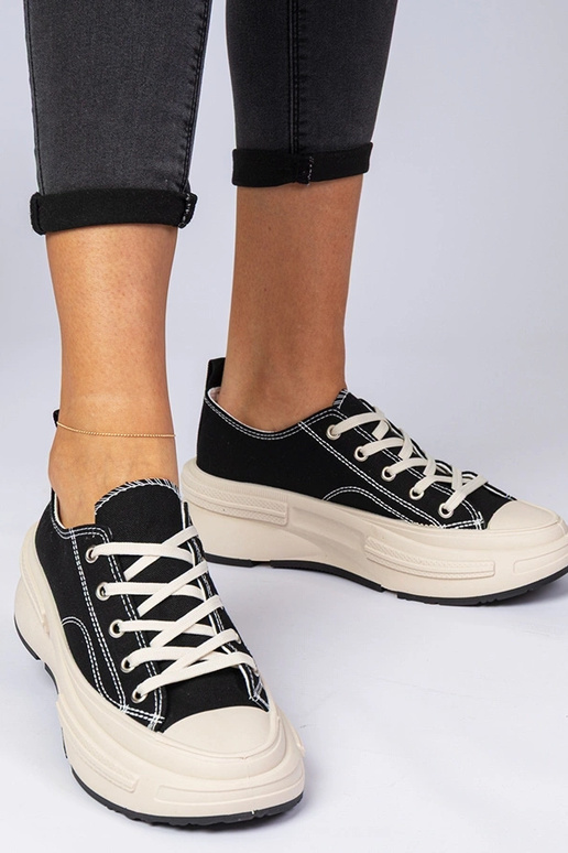 Zwarte dames sneakers van stof Katerin Zwarte dames sneakers van stof Katerin