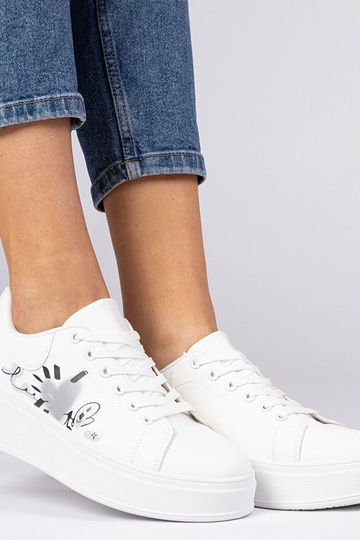 Witte sportieve sneakers... 2