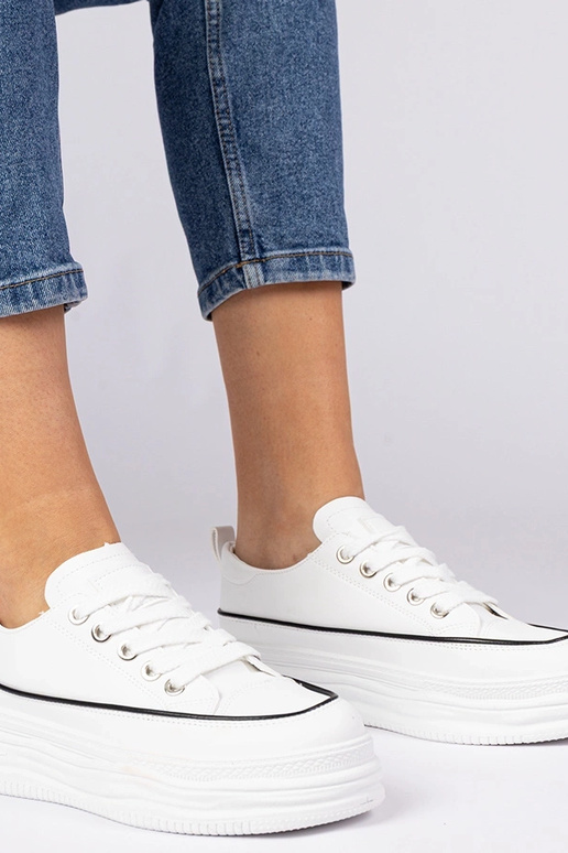 Witte dames sneakers op hoge zool Selina
