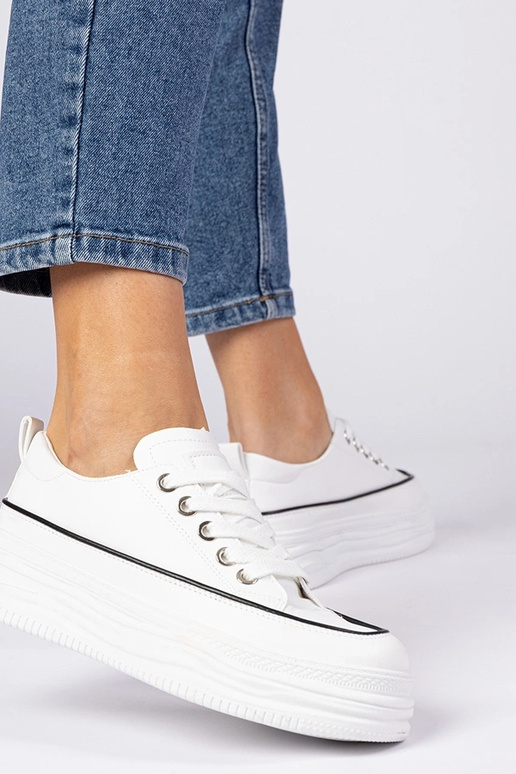 Witte dames sneakers op hoge zool Selina