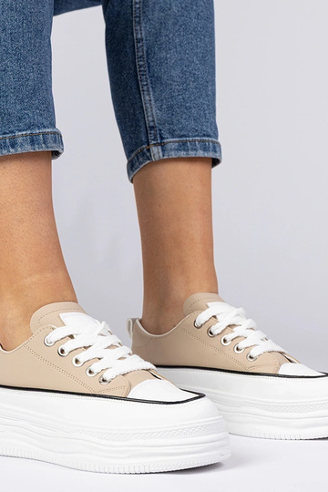 Beige dames sneakers op hoge zool Selina