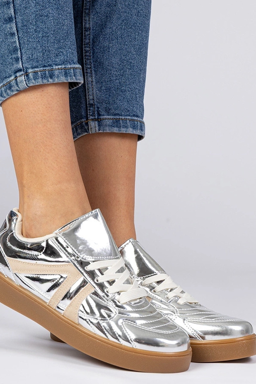 Zilveren dames sneakers lakleer Keyla Zilveren dames sneakers lakleer Keyla