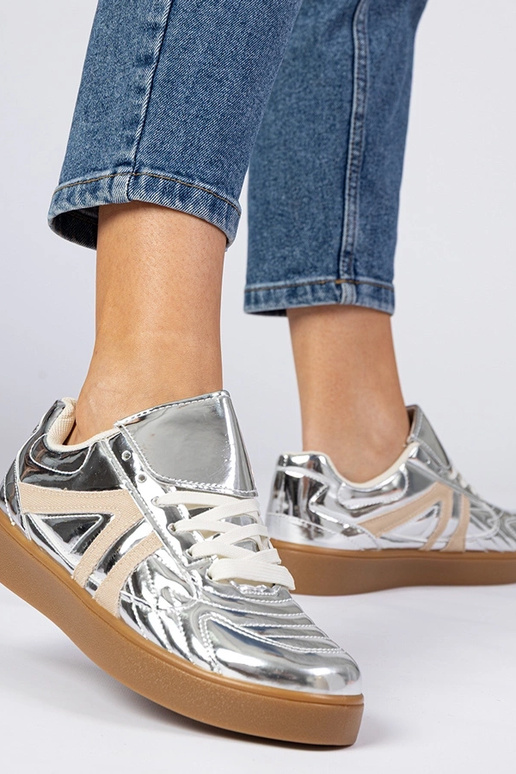 Zilveren dames sneakers lakleer Keyla Zilveren dames sneakers lakleer Keyla