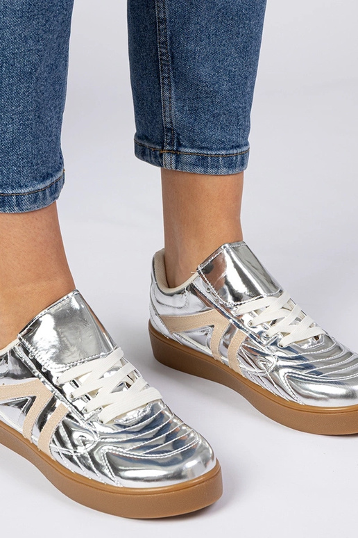 Zilveren dames sneakers lakleer Keyla Zilveren dames sneakers lakleer Keyla