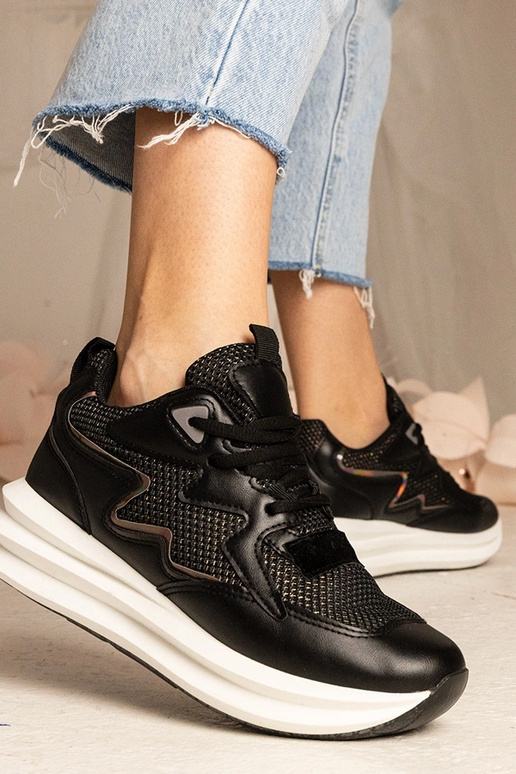 Zwarte sneakers met holografisch... Zwarte sneakers met holografisch...