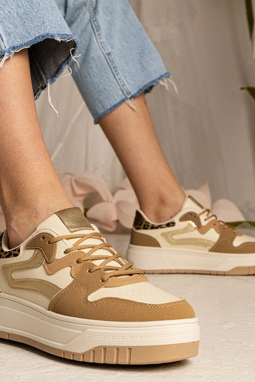 Beige dames sneakers sportieve... Beige dames sneakers sportieve...