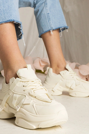 Beige dames sneakers... 2