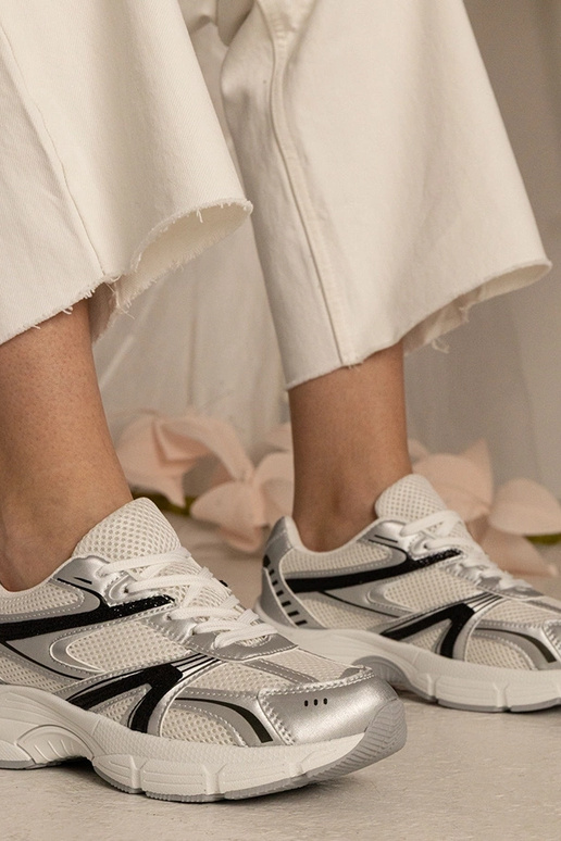 Zilveren dames sneakers sportief met...