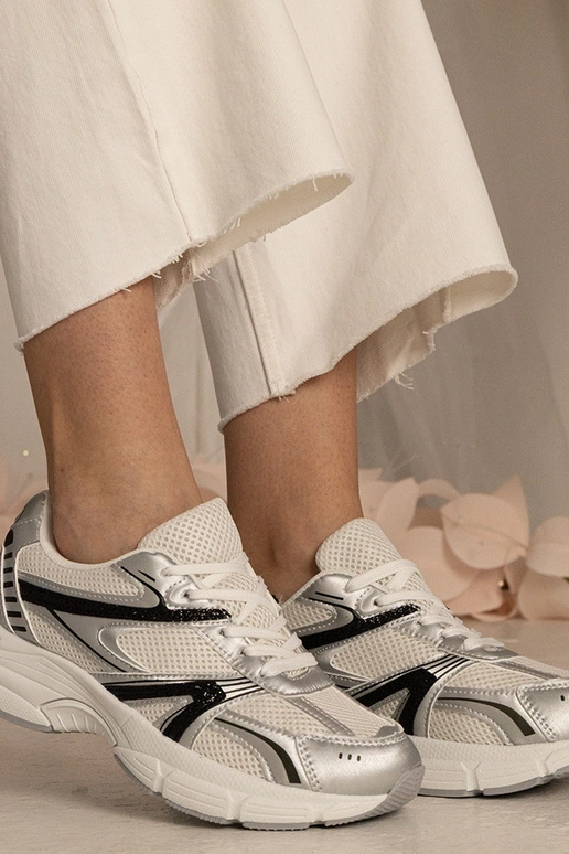 Zilveren dames sneakers sportief met...