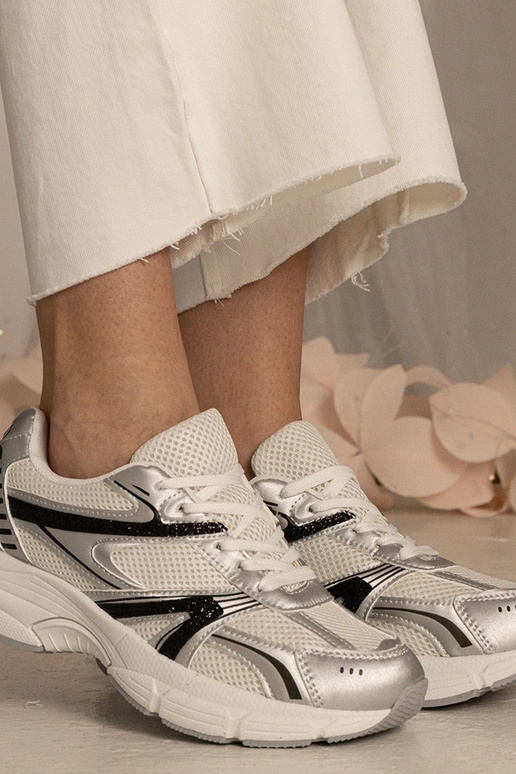 Zilveren dames sneakers sportief met...