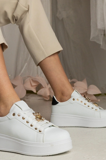Zwart-witte dames sneakers versierd met stenen Sarena