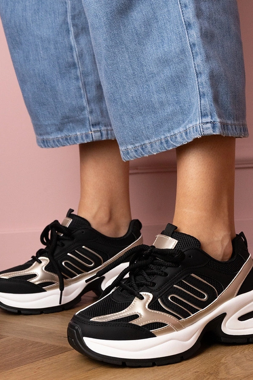 Zwarte dames sneakers op dikke...