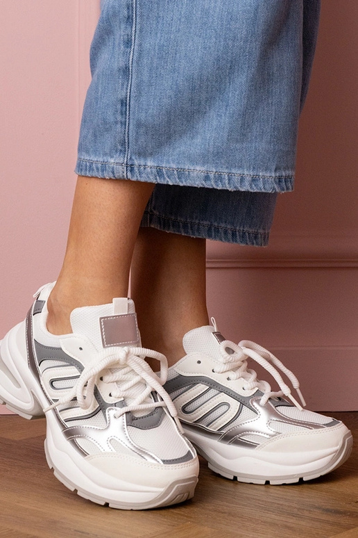 Witte dames sneakers op dikke...