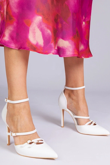 Witte hakken met... 2