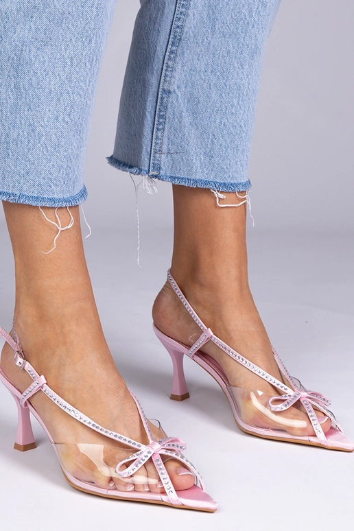 Roze doorzichtige sandalen op hakjes...