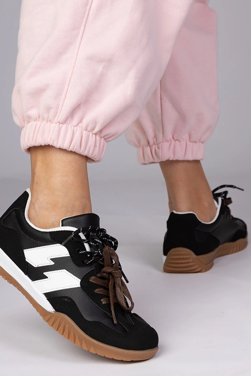 Zwarte sportschoenen met kleurrijke...