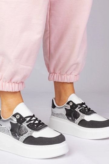 Zwarte sportschoenen met glitter en dierenprint, „Bertula"