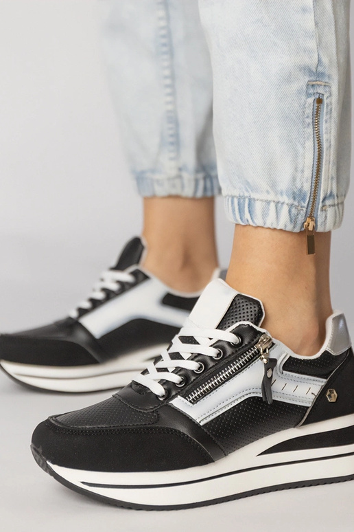 Zwarte sportschoenen met rits, „Syvilla"