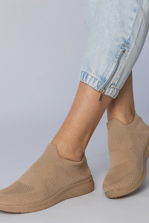 Zandkleurige sportschoenen met...