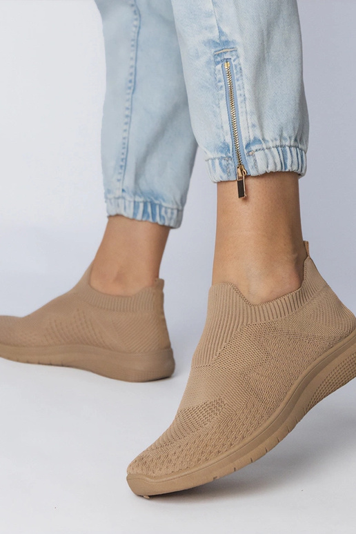 Zandkleurige sportschoenen met...