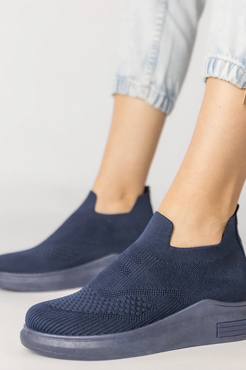 Donkerblauwe instapschoenen, „Merinsa" 2