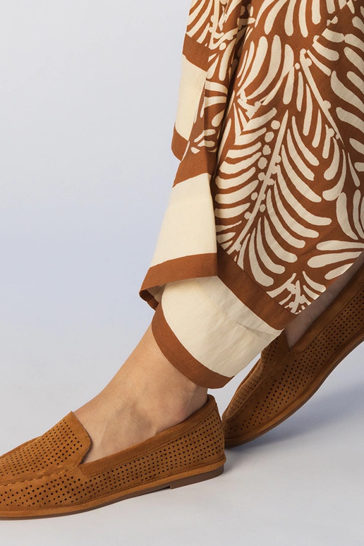 Zwarte geperforeerde mokassins van...