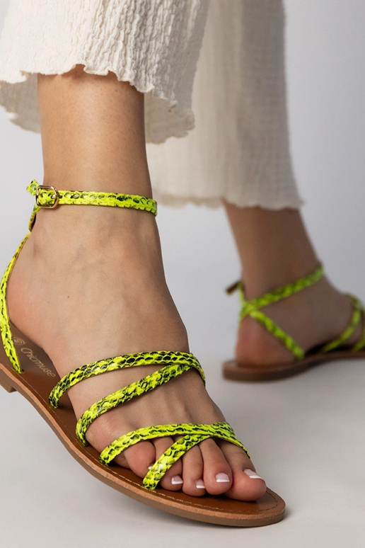 Gele sandalen op platte zool, „Kates"