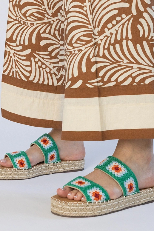 Groene espadrilles slippers met...