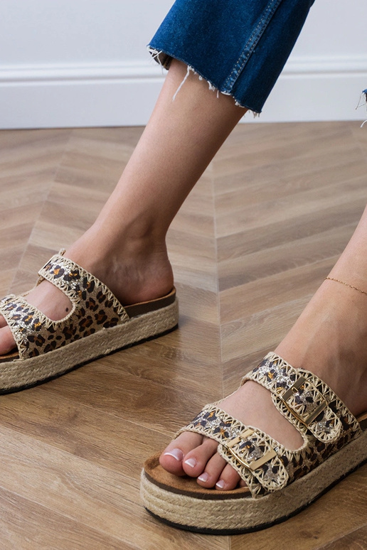 Induri glanzende espadrilles met... Induri glanzende espadrilles met...