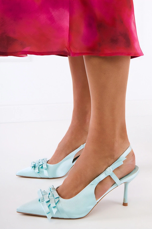 Groene sandalen op hoge hakken met...