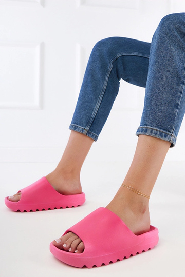 Roze rubberen dames slippers Papitos