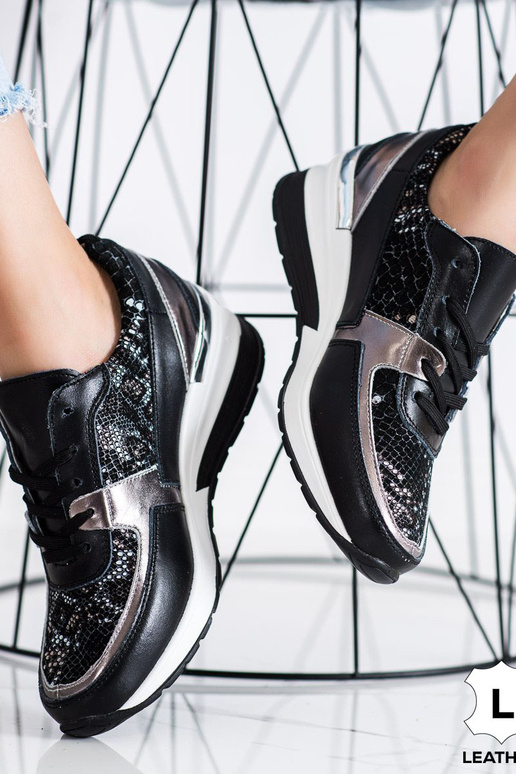 Snekarsy zwarte kleur Shelovet