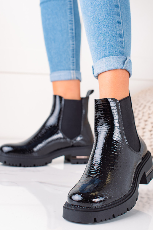 Zwarte, stijlvolle laarzen SERGIO LEONE