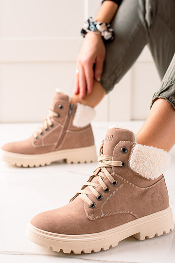 Stijlvolle enkellaarzen van... 2