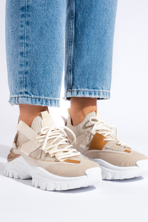 met veters Sneakers model schoenen...