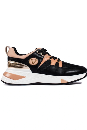 Sneakers model schoenen...