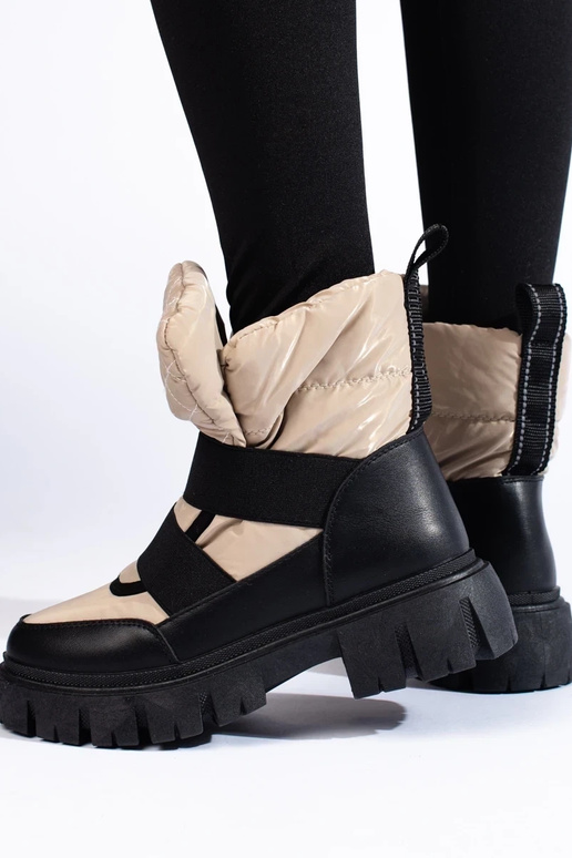 Damessnowboots met enorm platform in...