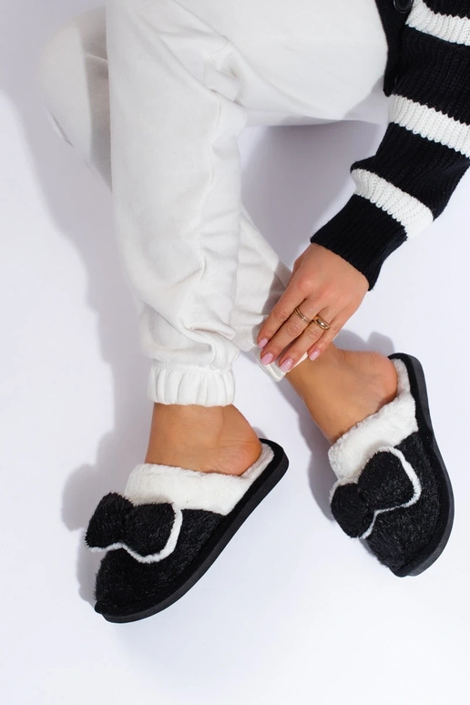Slippers met lint Shelovet zwarte kleur