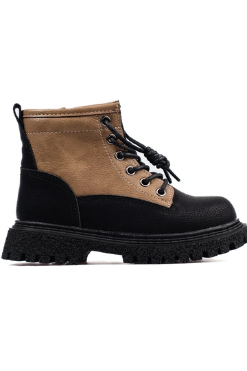Tweekleurige schoenen voor...