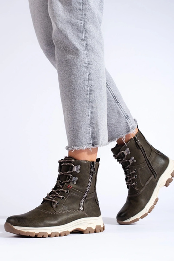 Enkellaarsjes met veters en... 2