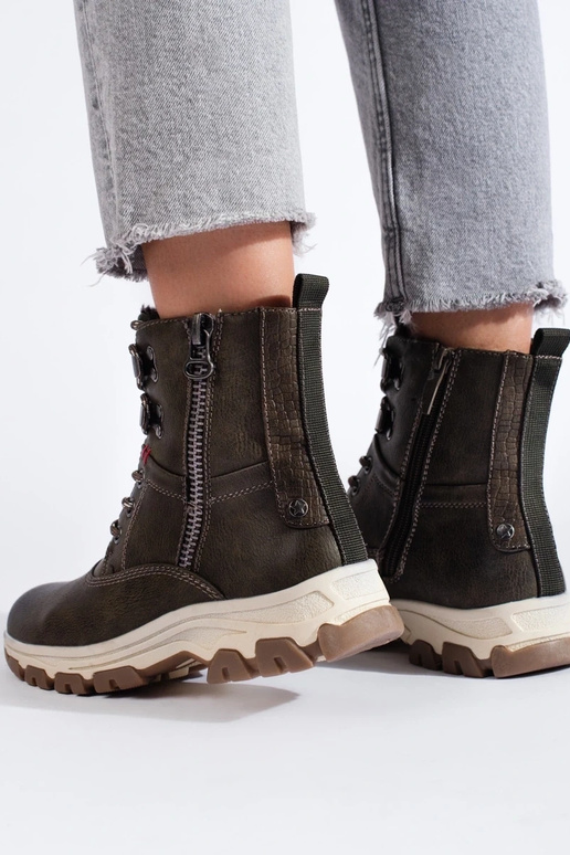 Enkellaarsjes met veters en...