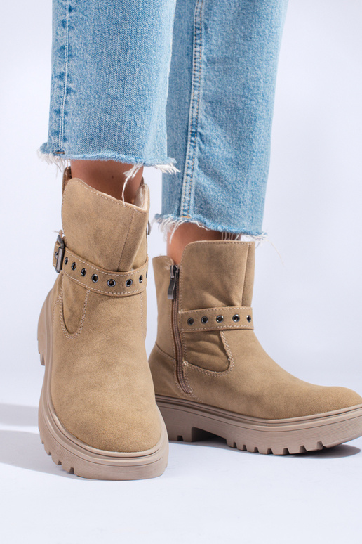 beige damesschoenen gemaakt van... beige damesschoenen gemaakt van...