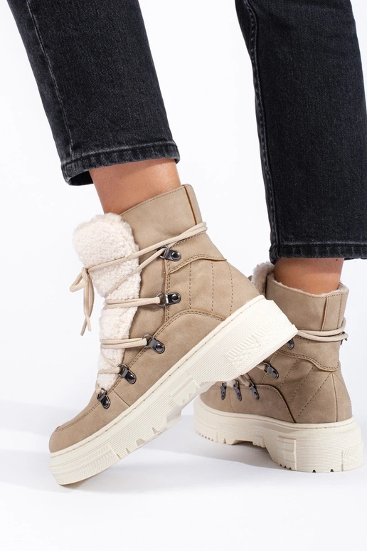 beige Dames snowboots met schapenvacht